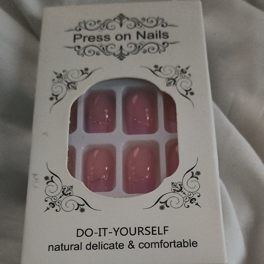 Press On Nails
